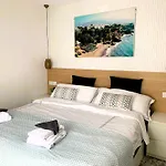 Pueblo Andaluz New Luxury Townhouse Centre Nerja