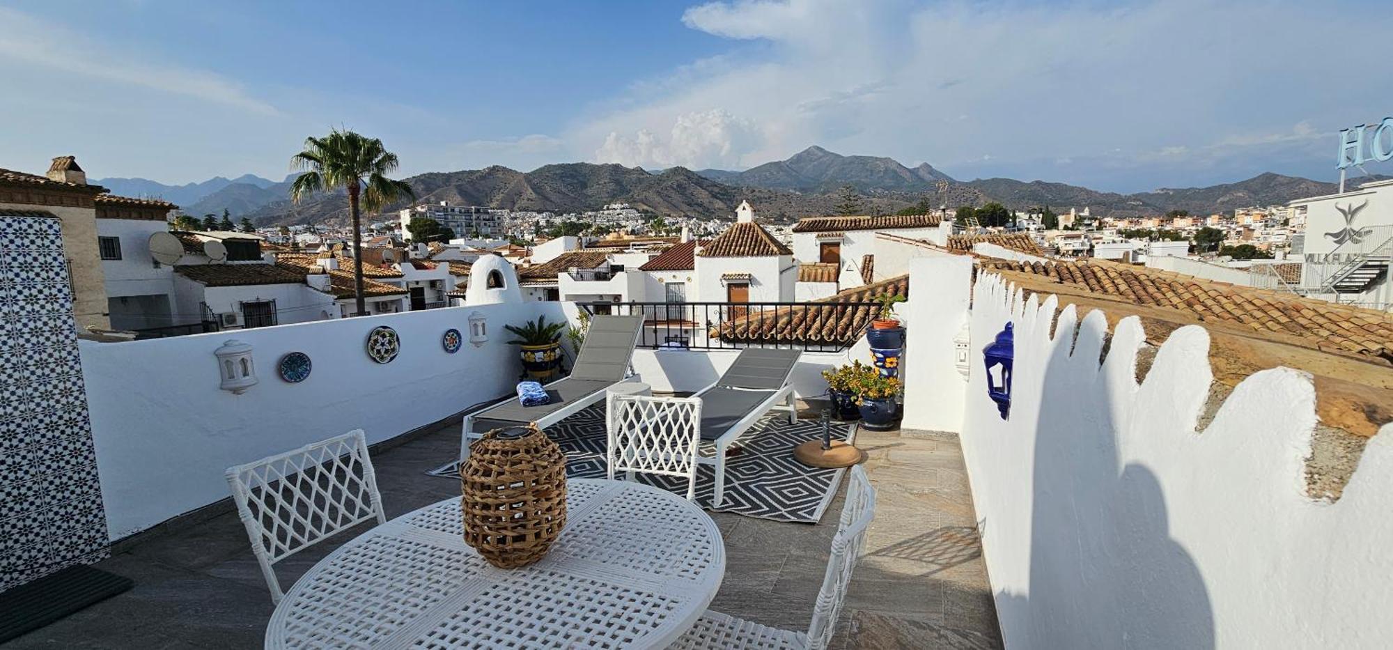 Pueblo Andaluz New Luxury Townhouse Centre Villa *