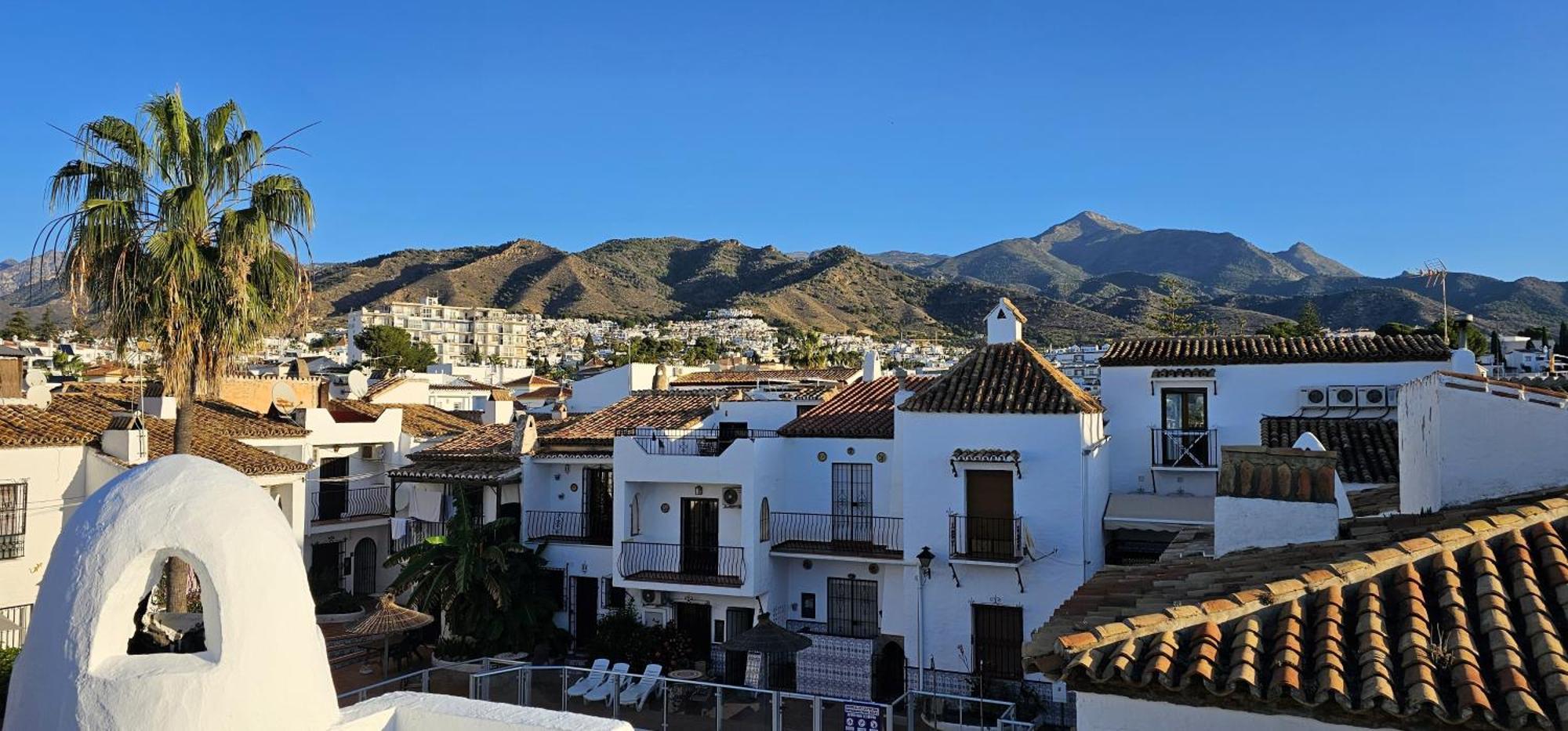 Pueblo Andaluz New Luxury Townhouse Centre